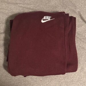 Nike Men's Maroon Sweatpants